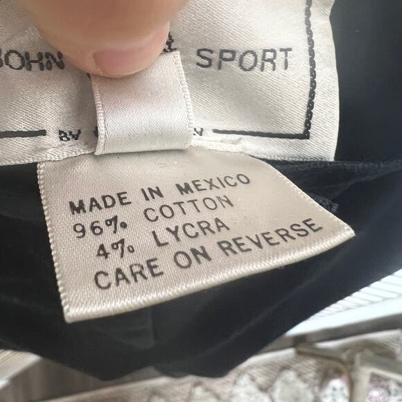 ST. JOHN SPORT Women's Size 10 Cotton Trouser Pant 5 Pocket Jean Black Preppy - Picture 11 of 13